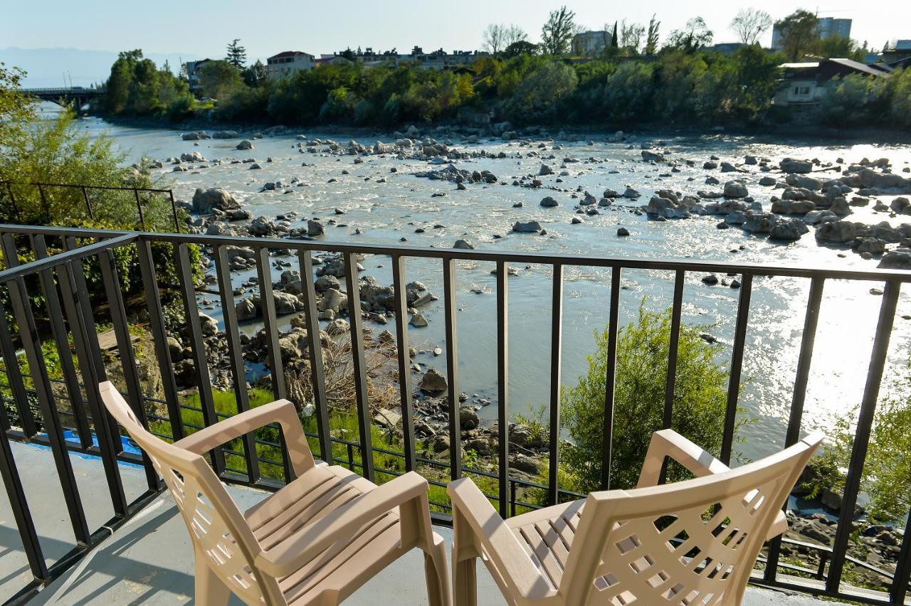 Four Seasons Riverside Kutaisi Exterior photo
